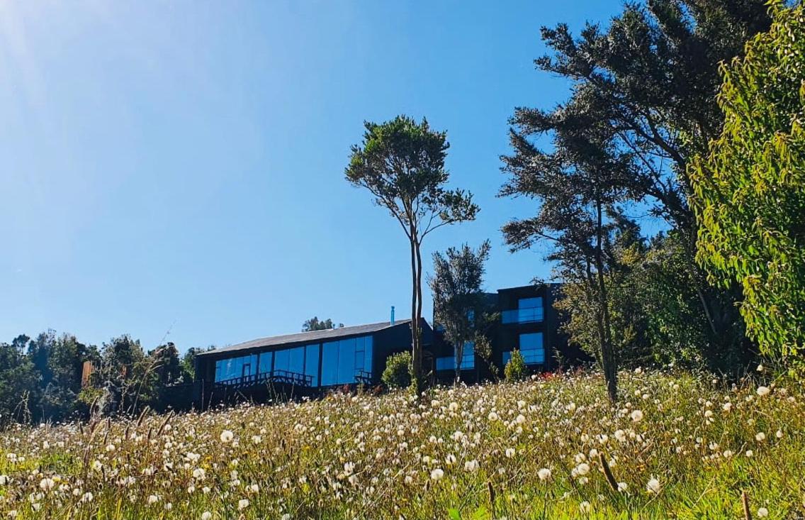 Hotel&Cava Estancia Rilán Castro Exterior foto